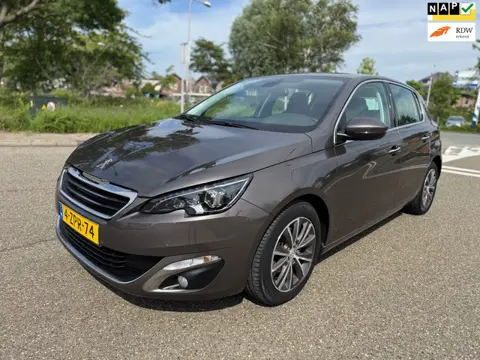 Peugeot 308 1.2 PureTech Allure /dealer.onderhouden / airco / cruise.control / elek.pakket / lmv / p