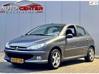 Peugeot 206 1.4 Forever Airco Trekhaak
