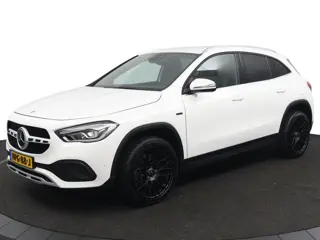 Mercedes-Benz GLA-klasse 250 e Business Solution Luxury Limited Rijklaarprijs!