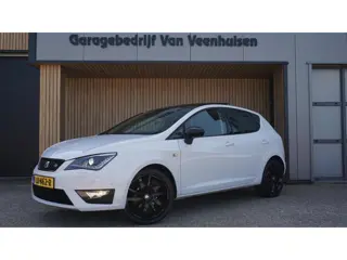 SEAT Ibiza 1.0 TSI 95pk FR Connect 5Drs Pano.Dak *Black Optik* Leder/Alcantara 17inch LM Xenon/LED *