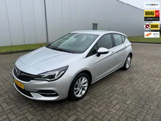 Opel Astra 1.2 Edition , Navigatiesysteem, Parkeersensoren