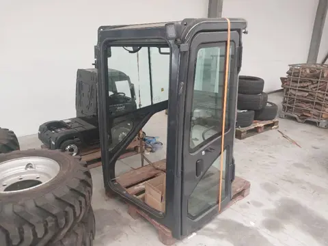 Hitachi cabine ZX33U-5 & 6/ ZX38U-5 & 6
