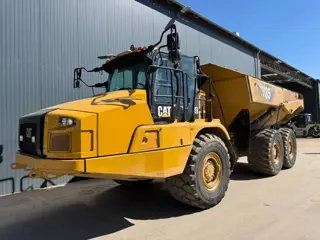 Cat 735 04A (bj 2018)