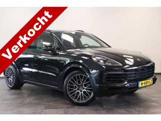 Porsche Cayenne 3.0 E-Hybrid Panoramadak Luchtvering Matrix 21"LM
