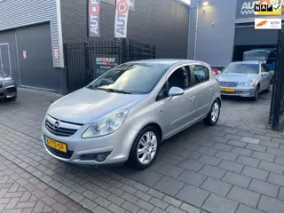 Opel Corsa 1.4-16V Cosmo Airco NAP APK 1 Jaar