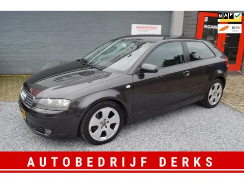 Audi A3 2.0 FSI Ambition AUT Airco S-line Lage Km Stand