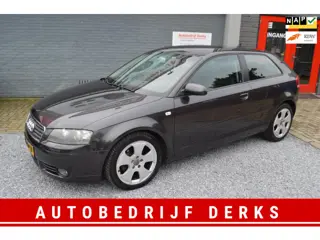 Audi A3 2.0 FSI Ambition AUT Airco S-line Lage Km Stand