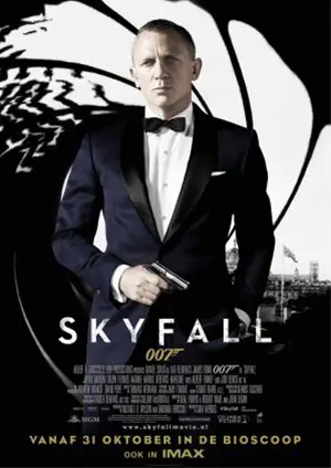 SKYFALL filmposter.
