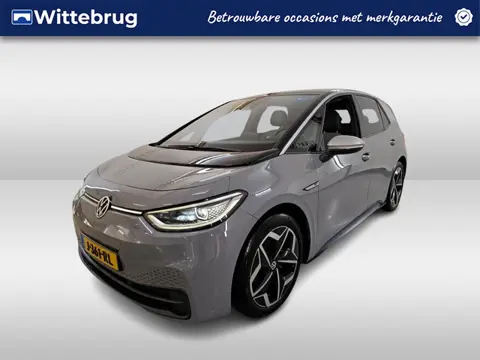 Volkswagen ID.3 First Plus 58 kWh / AUTOMAAT/ STOELVERWARMING/ NAVI/ CAMERA/ PARK. SENSOREN/ CLIMA/ 