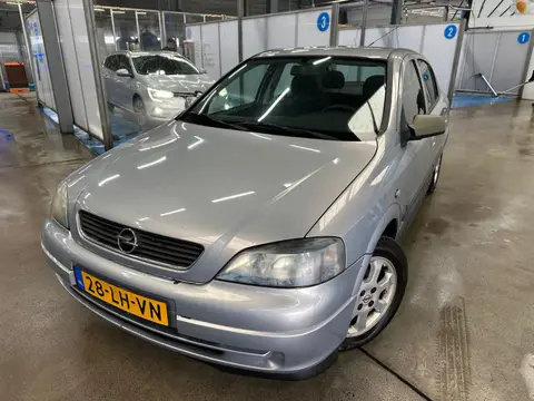Opel Astra MET AIRCO & EVT NIEUW JAAR APK!