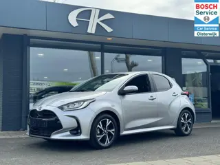 Toyota Yaris 1.5 Hybrid 115 Business