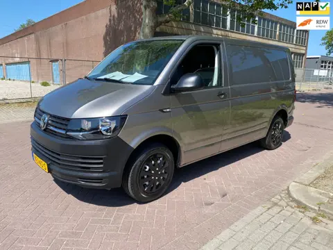 Volkswagen Transporter 2.0 TDI / 132.963 KM NAP / 2020 / Euro6 / Airco / Cruise Control / PDC / 1e E