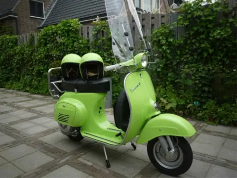 Vespa V50