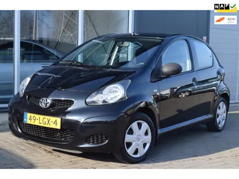 Toyota Aygo 1.0-12V Access | Airco | NAP + APK 2-2027 !