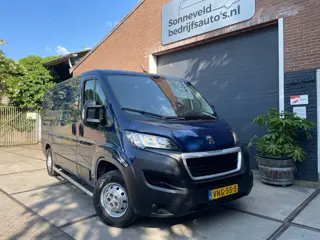 Peugeot Boxer 330 2.2 BlueHDi 120 L2H1 Premium (bj 2021)