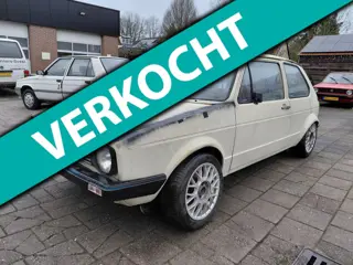 Volkswagen Golf 1.8