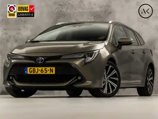 Toyota Corolla 1.8 Hybrid Dynamic Automaat (APPLE CARPLAY, LEDER, STOELVERWARMING, CAMERA, SPORTSTOE