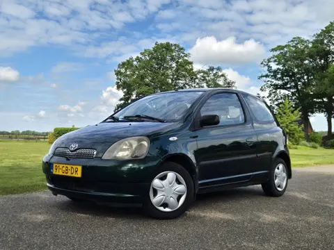 Toyota Yaris 1.3-16V VVT-i Sol (bj 2000)