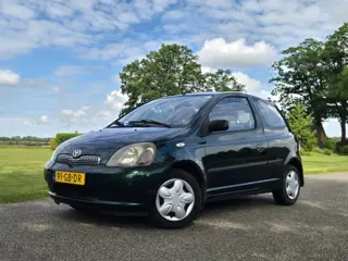 Toyota Yaris 1.3-16V VVT-i Sol (bj 2000)