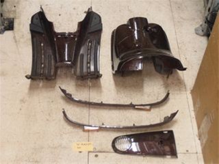 Kappenset binnen vespa lx50 2eh