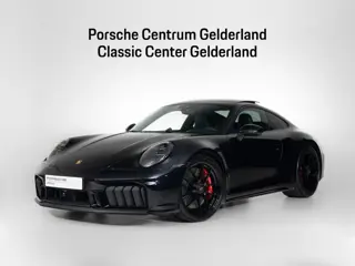 Porsche 911 Carrera 4 GTS