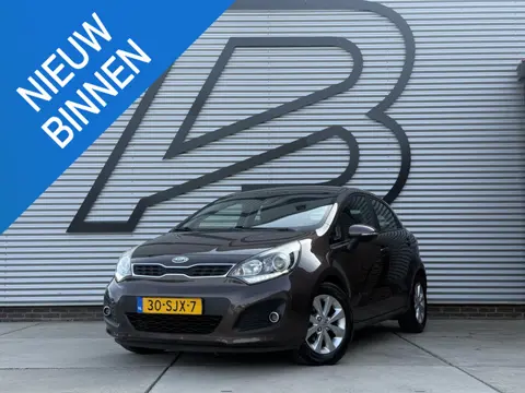 Kia Rio 1.2 CVVT Super Pack Clima|Cruise|PDC|LM Velgen|N.A.P|Dealer Onderhouden|Nieuwe APK bij Aflev