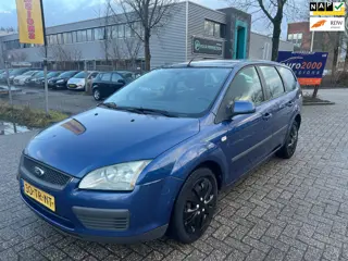 Ford Focus Wagon 1.6-16V Trend - AIRCO - NIEUWE JAAR APK !