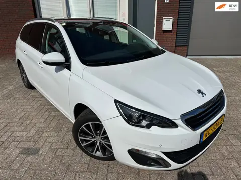 Peugeot 308 SW 1.2 PureTech Blue Lease Premium / Pano / Navi / PDC / Clima / Cruise