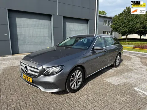 Mercedes-Benz E-klasse Estate 220 d Business Solution 2017 volledig onderhouden Pano