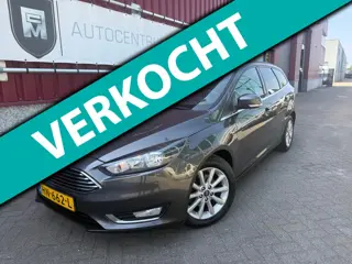 Ford Focus Wagon 1.0 Titanium Edition // Navi // PDC //Clima //