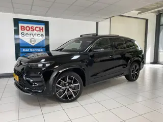 Volkswagen Tayron 1.5 eHybrid R-Line Edition 272 PK Panoramadak / Trekhaak / Leer / matrix led / Car