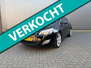 Opel Astra 1.4 Turbo Cosmo