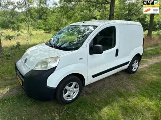 Fiat Fiorino 1.3 MJ Basis APK 06-12-2026 Koppeling niet goed.