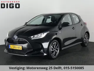 Toyota Yaris 1.5 HYBRID AUTOMAAT BUSINESS PLUS GARANTIE 8-2031 CAMERA . APPLE CARPLAY & ANDROID AUTO