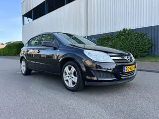 Opel Astra 1.6 Edition Airco/Cruise/Navi/Trekhaak