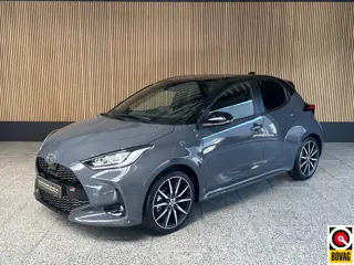 Toyota Yaris 1.5 Hybrid GR-Sport JBL | Head Up | Camera | ACC | Stoelverwarming