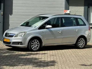 Opel Zafira 1.8 Cosmo