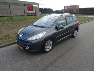 Peugeot 207 SW 1.6 VTi XS Première 7 persoons