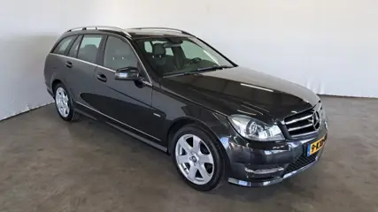 MERCEDES-BENZ C-KLASSE 180 BlueEfficiency Amg Styling Final Edition C Avantgarde NL