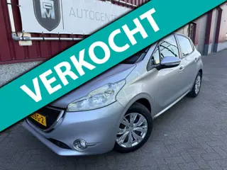 Peugeot 208 1.2 VTi Blue Lease // 5DRS // Airco // Goed onderhouden //