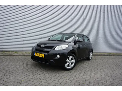 Toyota Urban Cruiser 1.3 VVT-i Aspiration Airco / Elektr. ramen / Trekhaak / Lm velgen / NAP