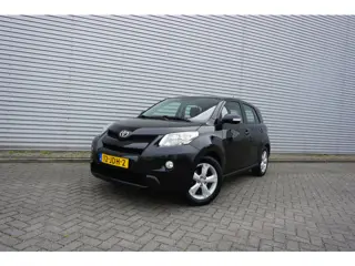 Toyota Urban Cruiser 1.3 VVT-i Aspiration Airco / Elektr. ramen / Trekhaak / Lm velgen / NAP