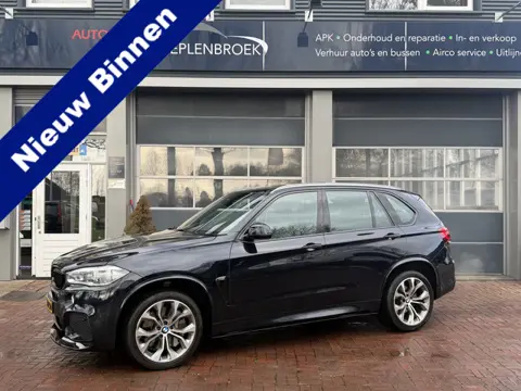 BMW X5 xDrive50i High Executive 7p. Dealer onderhouden Bj 2013 449pk Vol optie !!