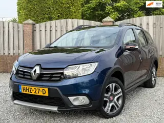 Dacia Logan MCV 0.9 TCe SL Royaal SPECIAALE RNAULT UITVOERING STOEL VERWARMING NAVI P CAMERA AIRCO