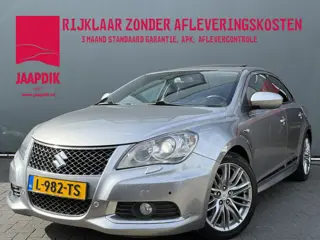 Suzuki Kizashi BWJ 2011 2.4 179 PK Sport AUTOMAAT | PANO | LEDER | CAMERA | STOELVERW. | ELKETR. STO