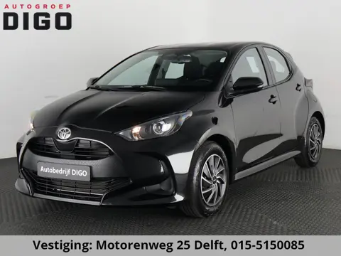 Toyota Yaris 1.5 HYBRID BLACKSTYLE AUTOMAAT GARANTIE 3-2035 ! CARPLAY NAVI. CAMERA.ADAPTIVE CRUISE.