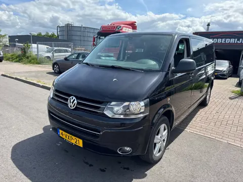 Volkswagen Transporter 2.0 TDI L2H1 DC AUTOMAAT AIRCO 103 KW