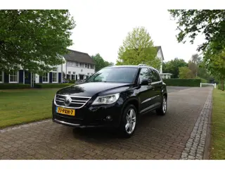 Volkswagen Tiguan 1.4 TSI Sport&Style | NIEUWE KETTING | Trekhaak | NAVI | Xenon |