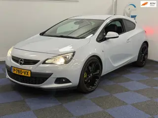 Opel Astra GTC 1.6 Turbo Sport / NAVI-MULTIEMEDIA / MOOIE UITVOERING / NAP