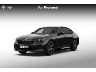 BMW 5 Serie Sedan 550e xDrive | M Sportpakket Pro | Innovation Pack | Travel Pack | Comfort Pack | T